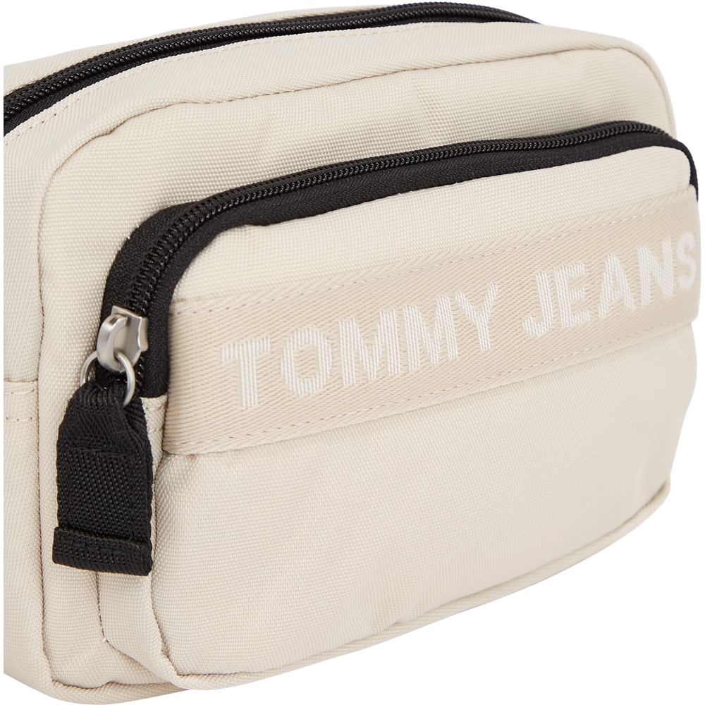 Køb Tommy - TJW Essential Crossover - Classic her Altid hurtig